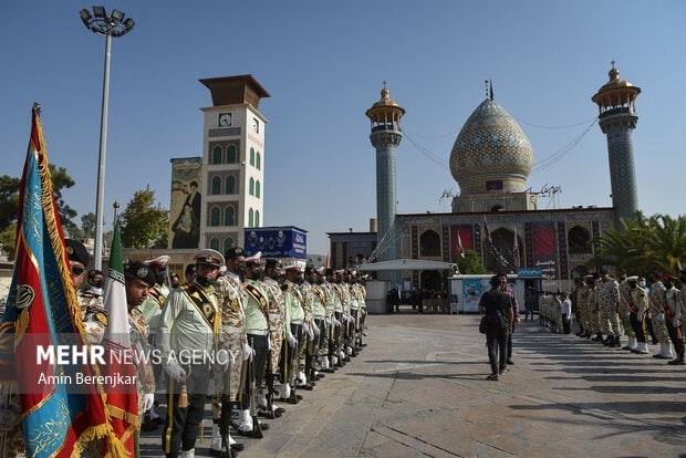 photo 2022 11 09 04 03 48 3 - تشییع پیکر"رضا زارع مویدی"شهید مدافع امنیت در شیراز - 40